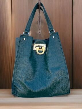 RARE VTG Y2K DKNY Purse Dark Green Pebbled Grain Leather Shoulder Purse Tote Bag